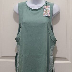 Vitality XSmall Sleeveless Pursuit of Balance Athletic Tee NWT